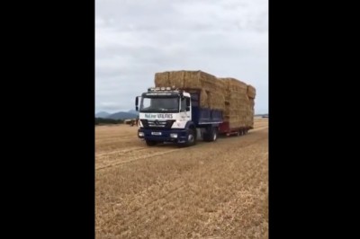 Spalili auto ciężarowe. Nie ogarnęli jak je dobrze załadować 
