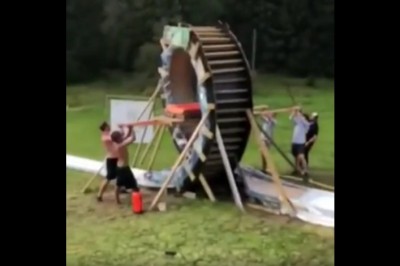 To jest dopiero wakacyjna zabawa. Chyba każdy chciałby na tym zjechać 