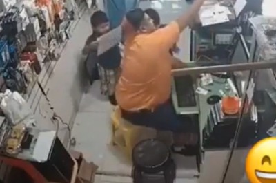 Jak wkurzyć starego w pracy? Tych dwóch typków wie jak to zrobić 