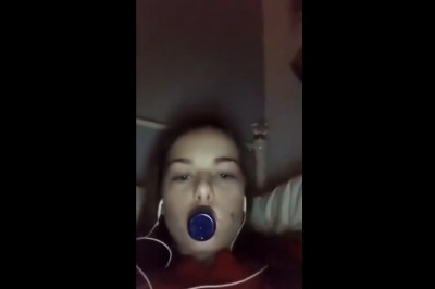 Kiedy oszczędzasz na botoksie i powiększasz usta domowymi sposobami