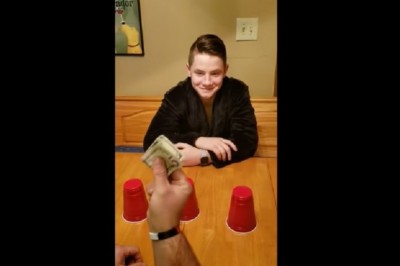 Ojciec postanowił zagrać z synem w trzy kubki. Takiego finału młody się nie spodziewał