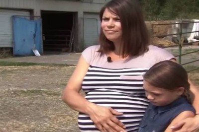 Ciężarną kobietę wyproszono z restauracji. Bo jej brzuch za bardzo rzucał się w oczy