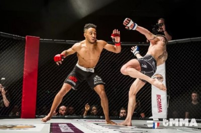 Tak się kończy pajacowanie na ringu. Chciał być śmieszny, a narobił sobie obciachu