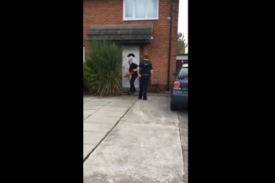 Kiedy policja robi Ci wjazd na chatę, a Ty robisz ich w konia 