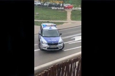 Nietypowy pościg w Warszawie. Zdziwienie bezcenne