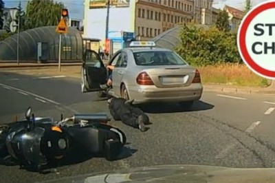 Kierowca kontra taksówkarz na rondzie. Wypadek w Bydgoszczy 