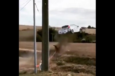 Zieliński wyleciał w powietrze na zakręcie podczas rajdu French Tarmac Rally