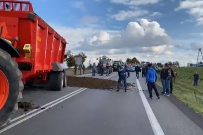 Rolnik wysypał obornik na drodze. Policja szybko go aresztowała