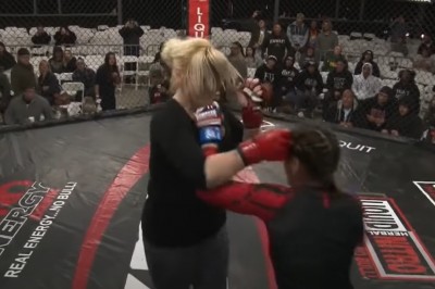 Mamuśka kontra profesjonalna zawodniczka w walce XFS