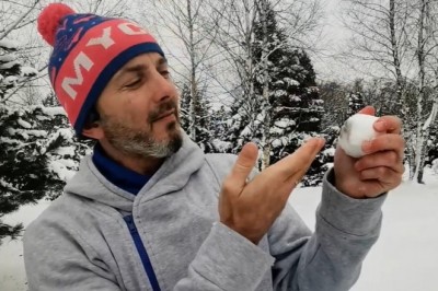 Polka twierdziła, że śnieg jest plastikowy. Gość ją szybko wyjaśnił