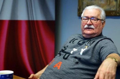 Lech Wałęsa szuka pracy. Stawka jakiej oczekuje za godzine może szokować