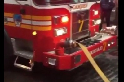 Dlaczego nie wolno parkować przy hydrancie? Strażacy w ogóle się nie cackali