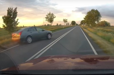 1,7 promila, wyprzedzanie na podwójnej ciągłej i finał na drzewie 