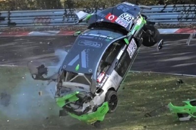 Kasowanie BMW M240i przez 22-letniego kierowcę na Nürburgring