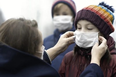 Z maseczkami zostaniemy na zawsze.  „Otworzyliśmy już puszkę Pandory”