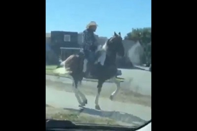 Kiedy nadchodzi weekend i zaczynasz czuć imprezowy klimat 