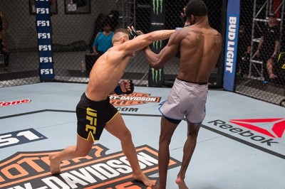 Tak cwaniakował przed walką. Szybko skończył w ringu