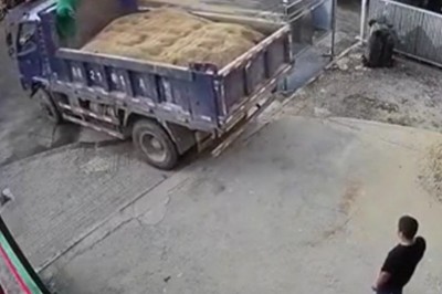 Kiedy zamówisz ciężarówkę piachu, ale Twój podjazd tego nie wytrzymuje