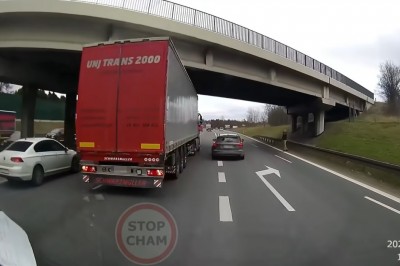 Po imprezie zasnął sobie na autostradzie A4