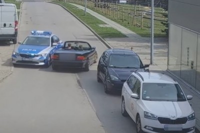 Drift BMW zakończony mandatem na 5000 zł i 6 punktów karnych 