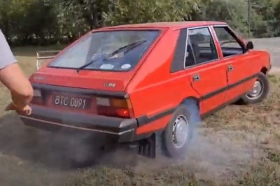 Chciał się popisać jazdą Polonezem - rozbił go na ścianie