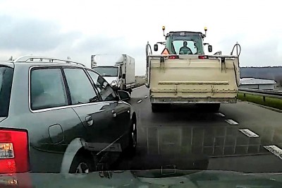 Kamikadze na polskich drogach czyli mistrzowie wyprzedzania 