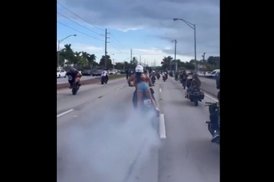 Kiedy chcesz się popisać przed dziewczyną swoją jazdą motocyklem