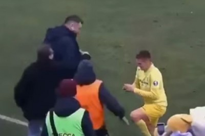 Kiedy chcesz się oświadczyć na boisku, ale ochrona Ci nie pozwala