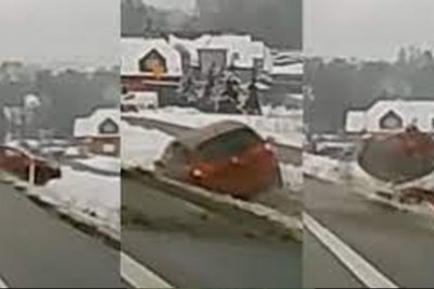 Brawurowa jazda zakończona lotem z dachowaniem na Zakopiance