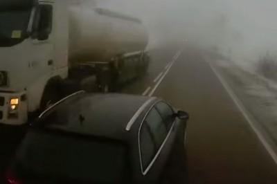 Kiedy lecisz na czołówkę z TIRem, bo Ci się bardzo spieszy