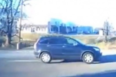 Kiedy uczysz syna jazdy samochodem, a on odwala taki numer