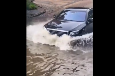 Myślał, że jego Mercedes jest niezniszczalny i go zatopił