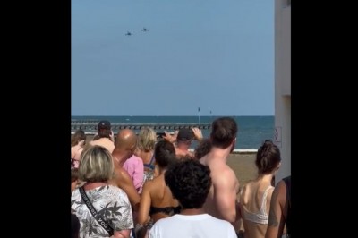 Kiedy nad plażą przelatują samoloty, ale Ciebie interesuje coś innego