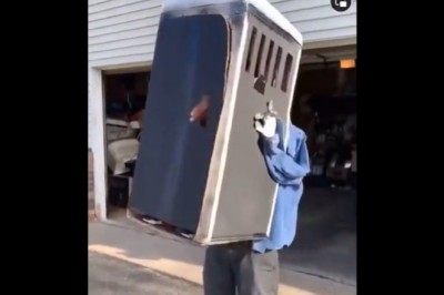 Najśmieszniejszy strój na halloween jaki zobaczysz