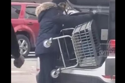 Ten typ szybko pożałował swojej głupoty pod sklepem