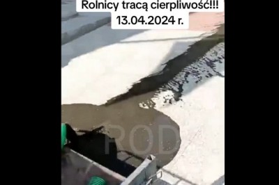 Rolnik wylał gniojówkę pod kancelarią Rady Ministrów