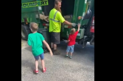 Panowie od wywożenia śmieci zrobili dzień dwóm chłopcom