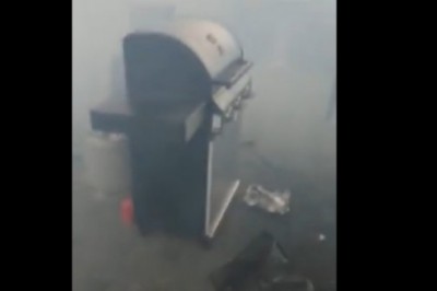 Petarda vs grill. Gość nie pomyślał jak to się może skończyć