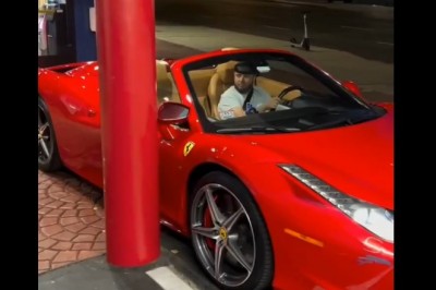 Kiedy lusterko w Twoim Ferrari jest całkowicie zbędne