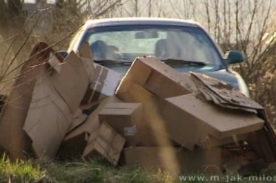 Rocznica „wjechania w kartony” - Hanka Mostowiak i scena, której nie zapomni żaden fan polskich seriali