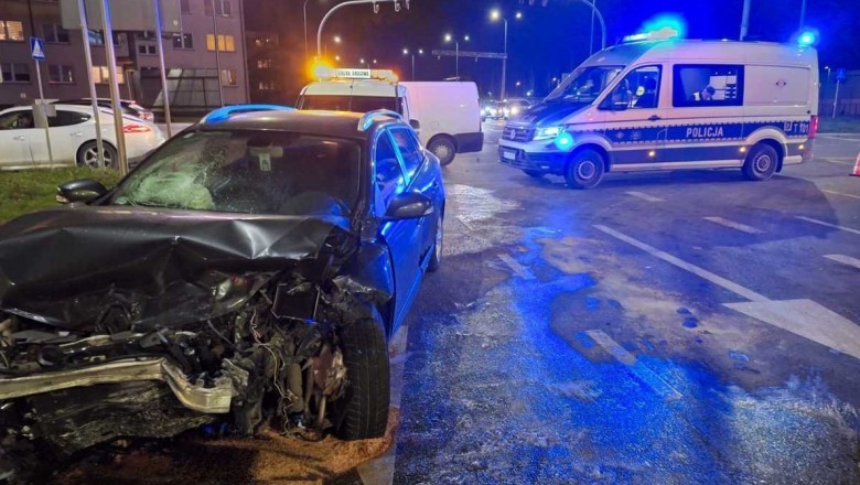 Wjechała na „czerwonym”, trafiła na kierowcę z 2 promilami. Policja opublikowała nagranie