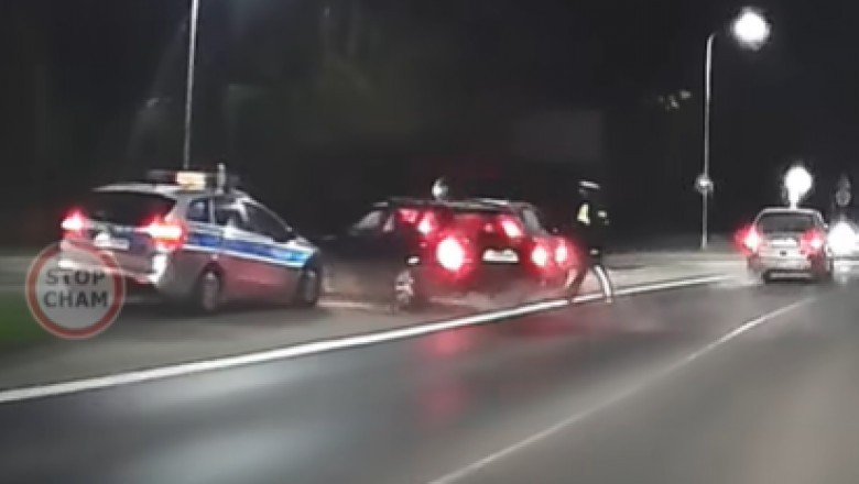 Momentalna karma dla kierowcy BMW który „leciał bokiem”. Nagranie z Torunia