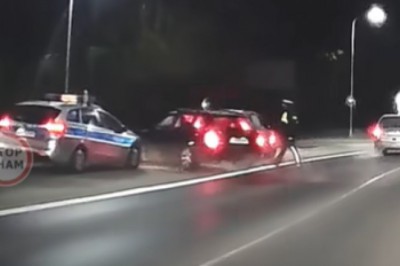 Momentalna karma dla kierowcy BMW który „leciał bokiem”. Nagranie z Torunia