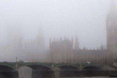 Kominki, które udusiły Londyn. Jak miasto zatonęło w śmiercionośnym smogu
