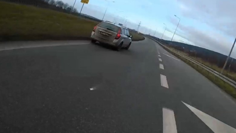 Miał 3 promile i nie zatrzymał się do kontroli. Policja opublikowała nagranie z kamer osobistych