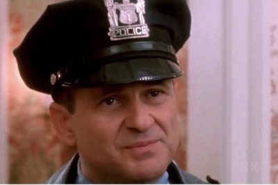 Uwaga, ujawniamy: Policjant z Kevina i Harry to ta sama osoba! SZOK!