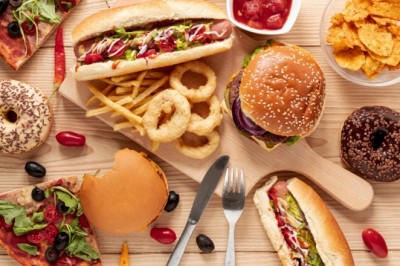 Wielka Brytania walczy z otyłością, wprowadza mocne ograniczenia reklam „śmieciowego jedzenia”.