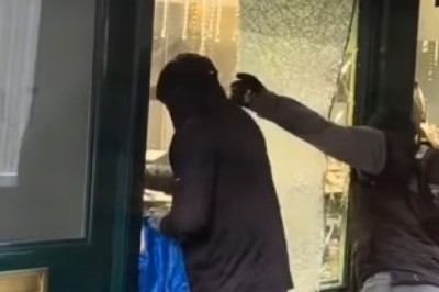 Napad na jubilera w Londynie w biały dzień. Udostępniono nagranie