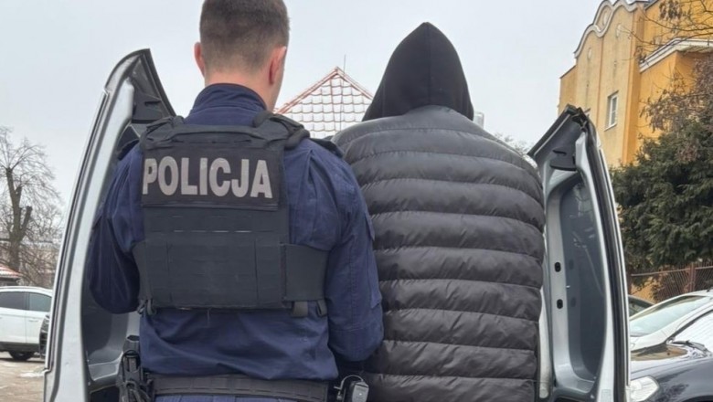 Strzały w Trzemesznie. Kierowca BMW wyciągnął "klamkę", bo ktoś mu zwrócił uwagę, że źle zaparkował