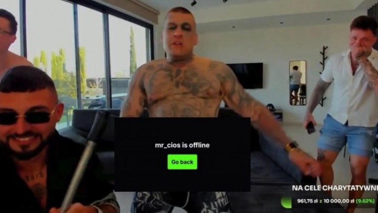 Popek znów odpina wrotki. Live z Cypru zbanowany, bo pokazał za dużo